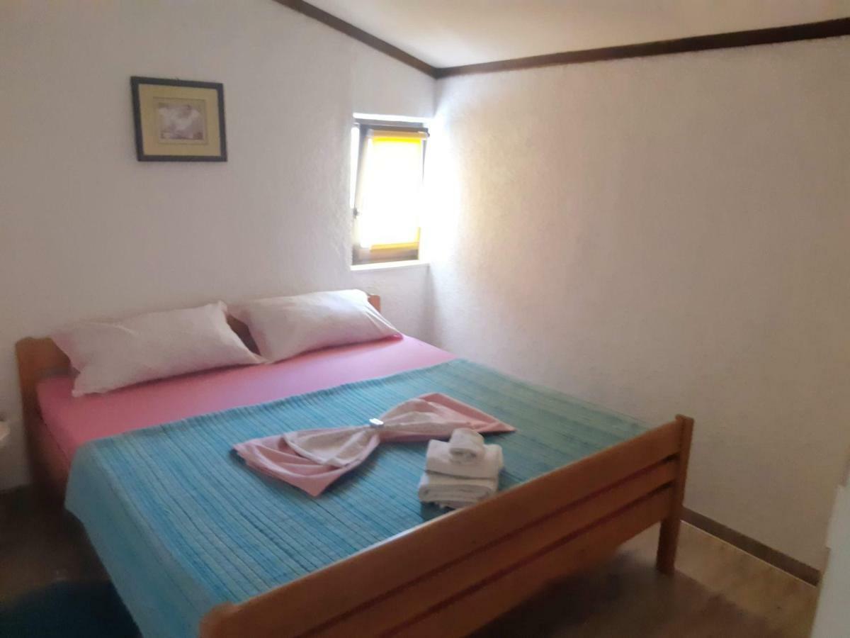 Apartments Lola 比奥格勒·纳·莫鲁 外观 照片